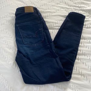 American Eagle Super High Rise Jegging